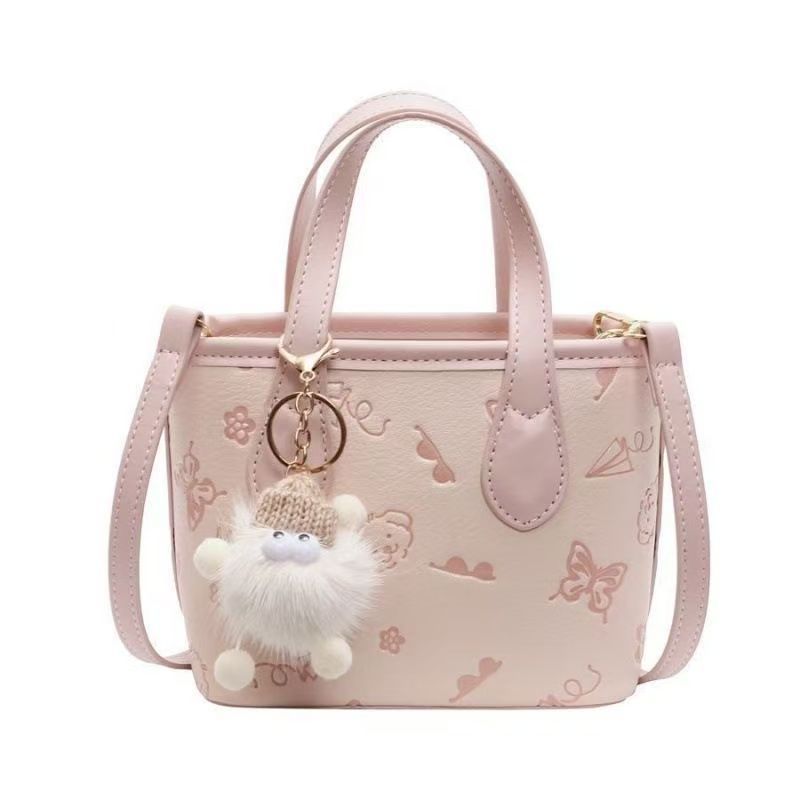 粉色水桶高级感轻奢斜挎包